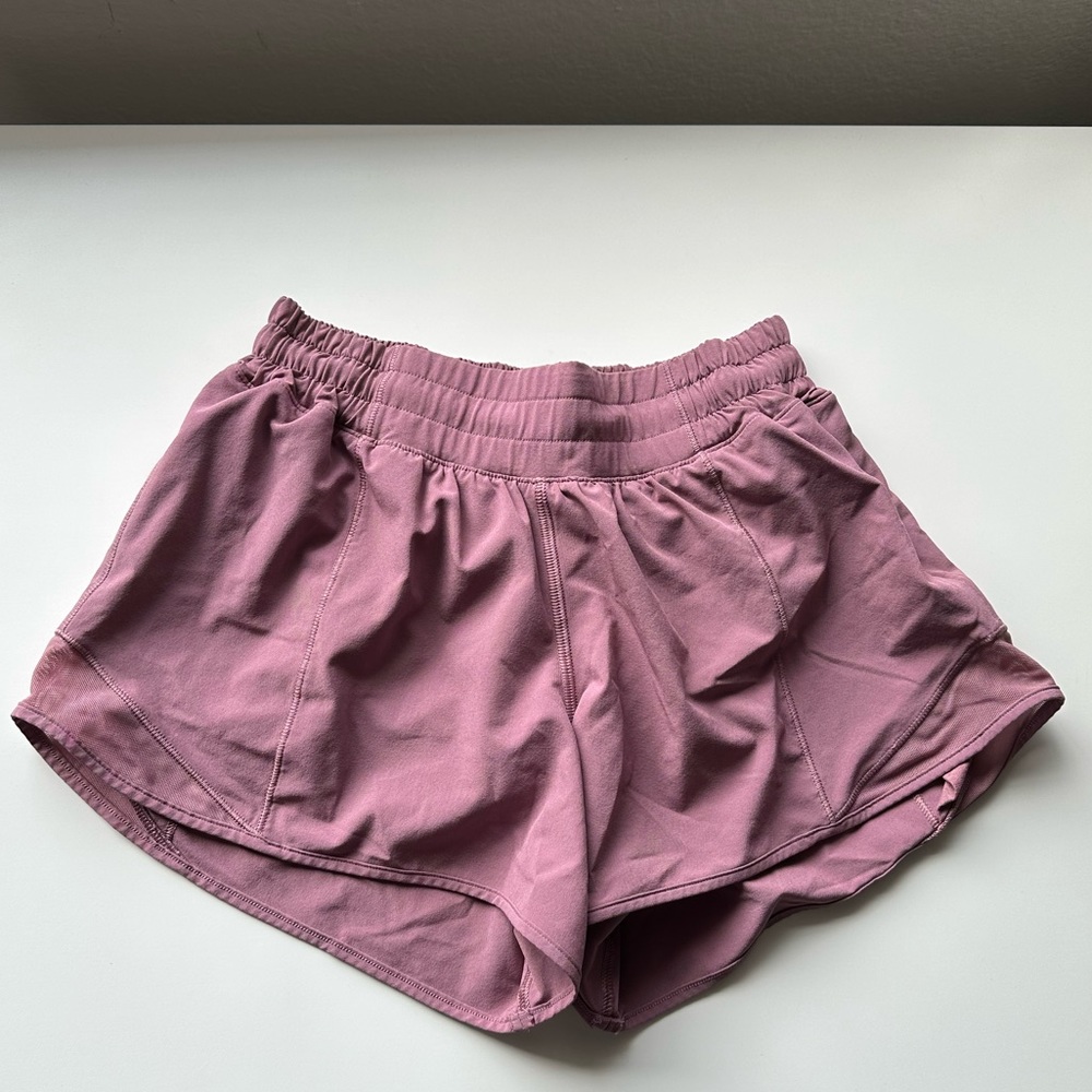 Lululemon Hotty Hot High-Rise Lined Short 4"